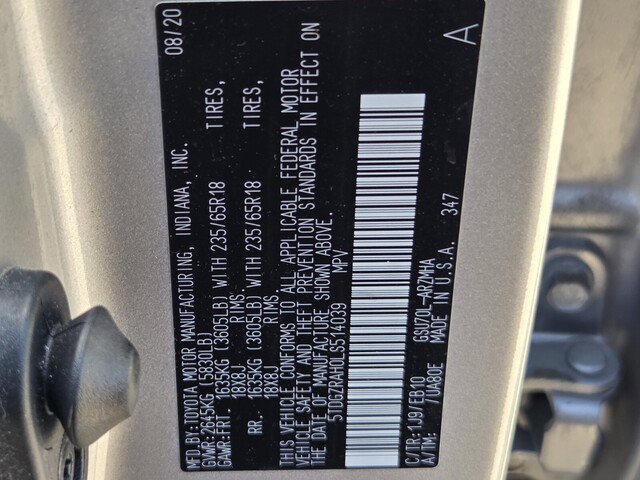 Used 2020 Toyota Highlander XLE image 21