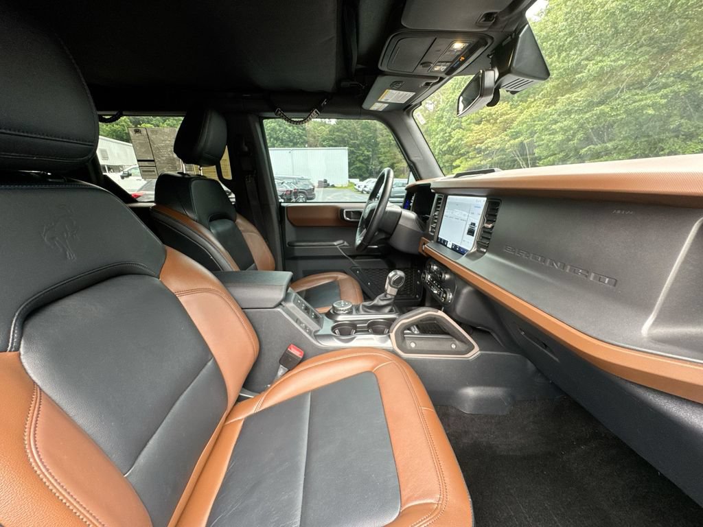 Used 2024 Ford Bronco Outer Banks AWD/4WD image 31