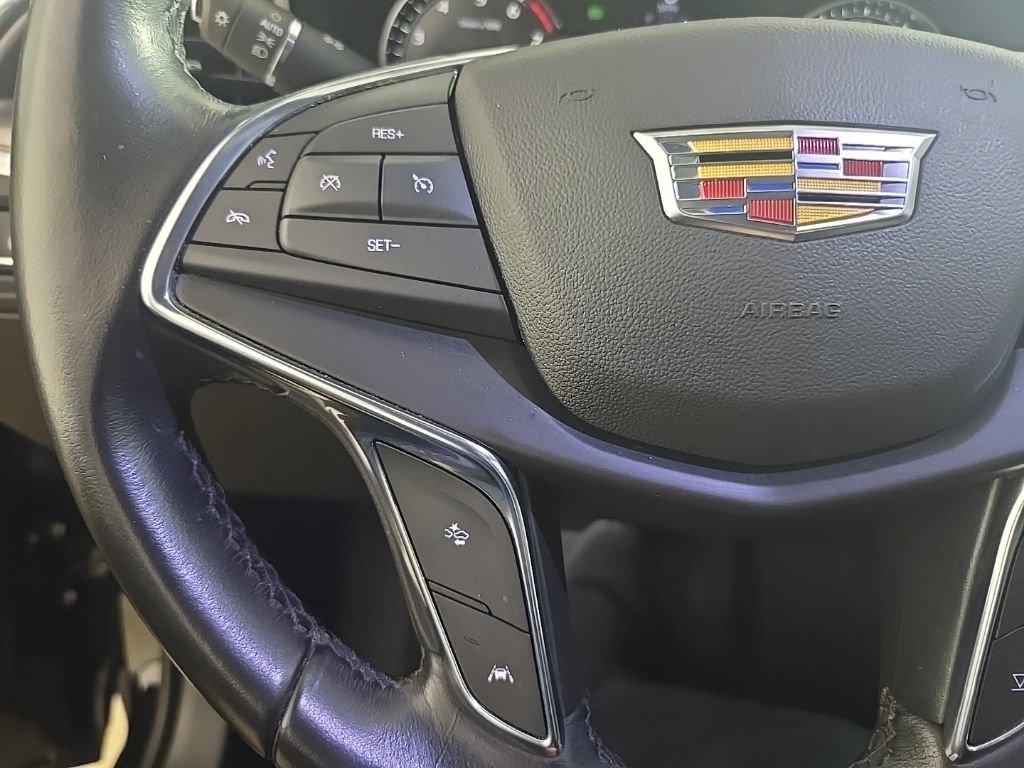 Used 2021 Cadillac XT5 Luxury image 12