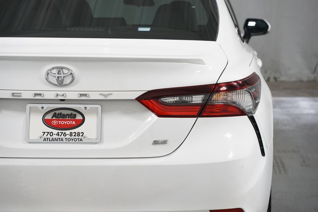 Used 2022 Toyota Camry SE FWD image 10