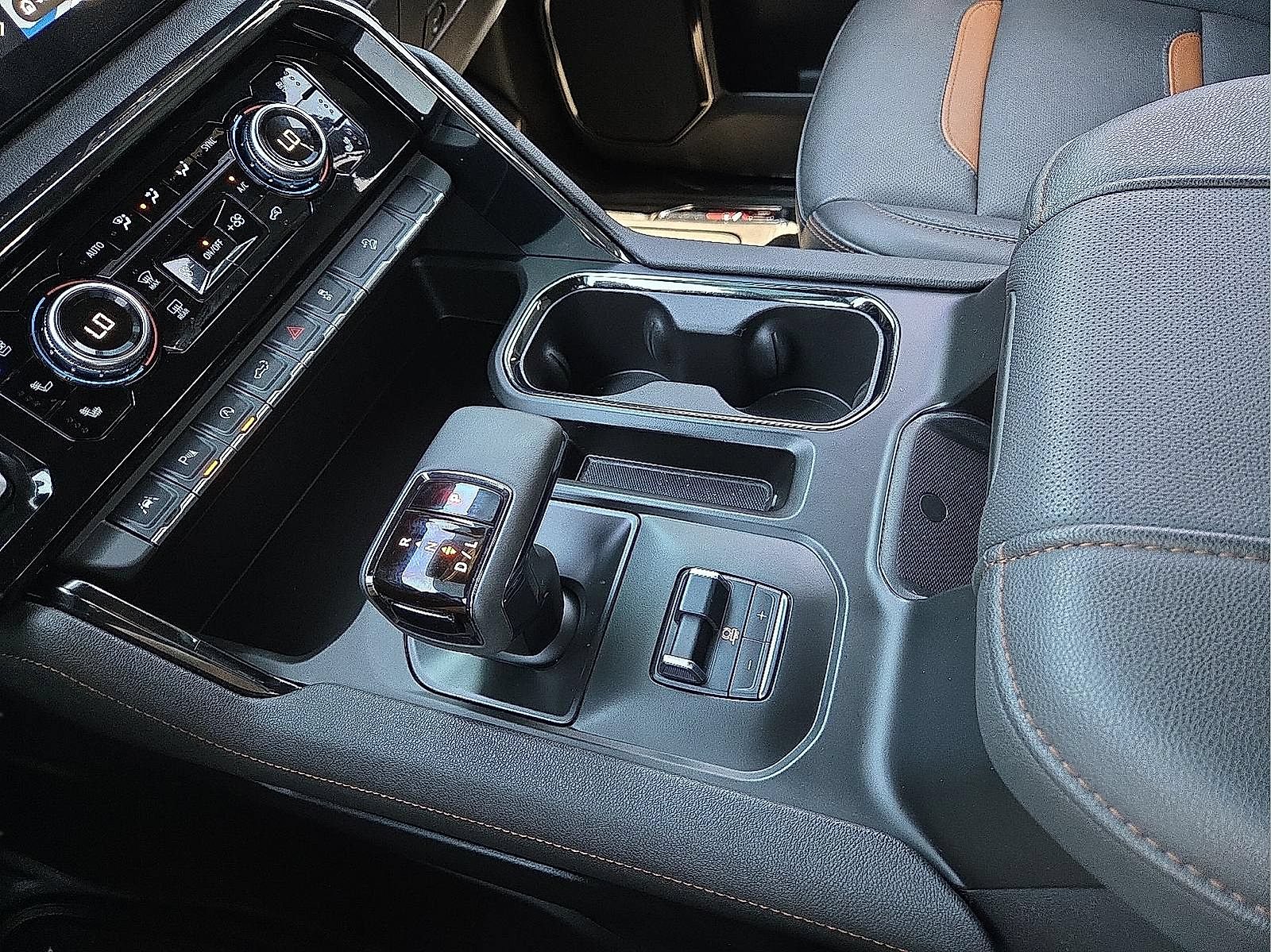 Certified 2024 GMC Sierra 1500 AT4 w/ Technology Package AWD/4WD image 20