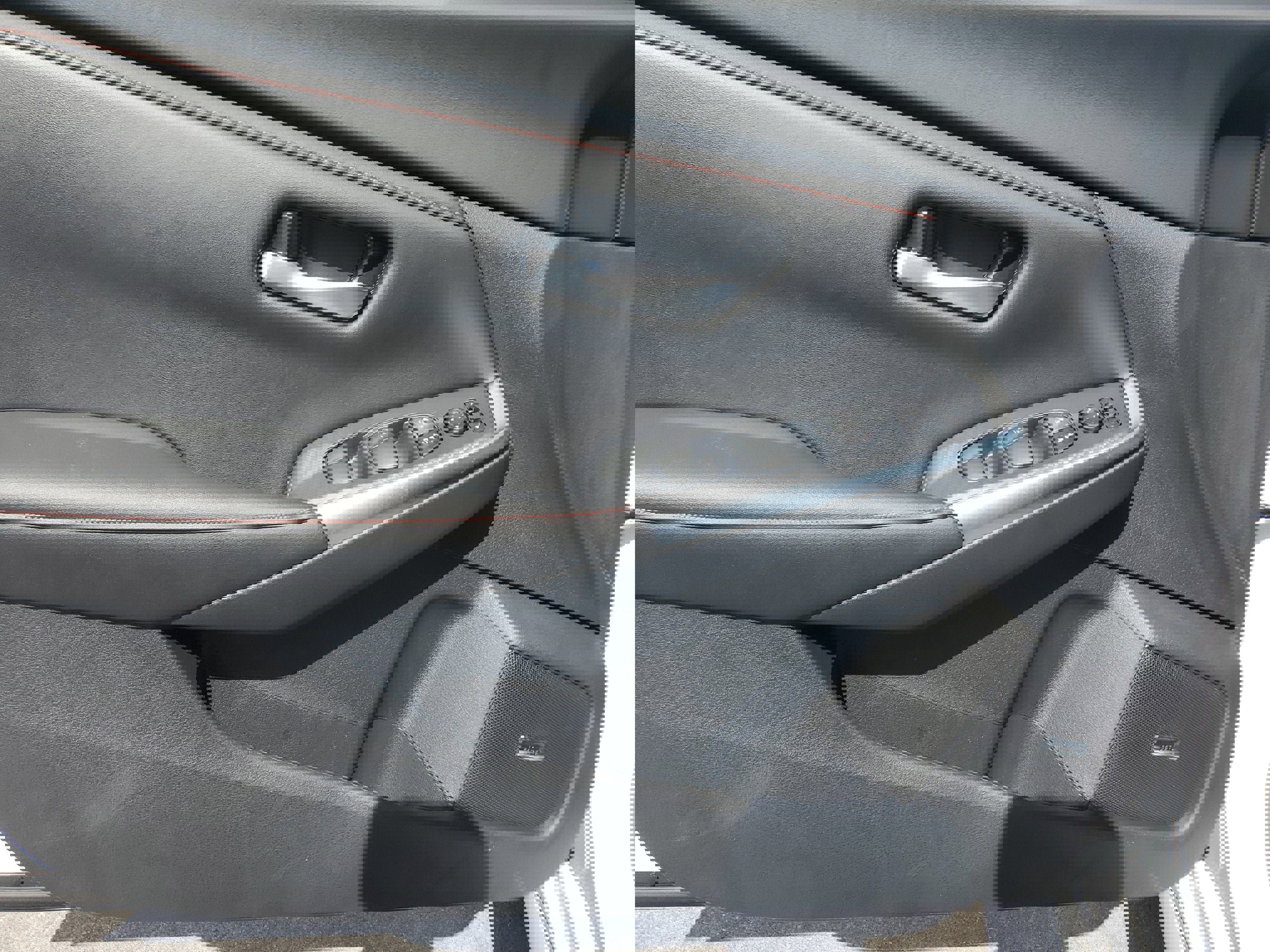 New 2025 Nissan Sentra SR w/ SR Premium Package image 18