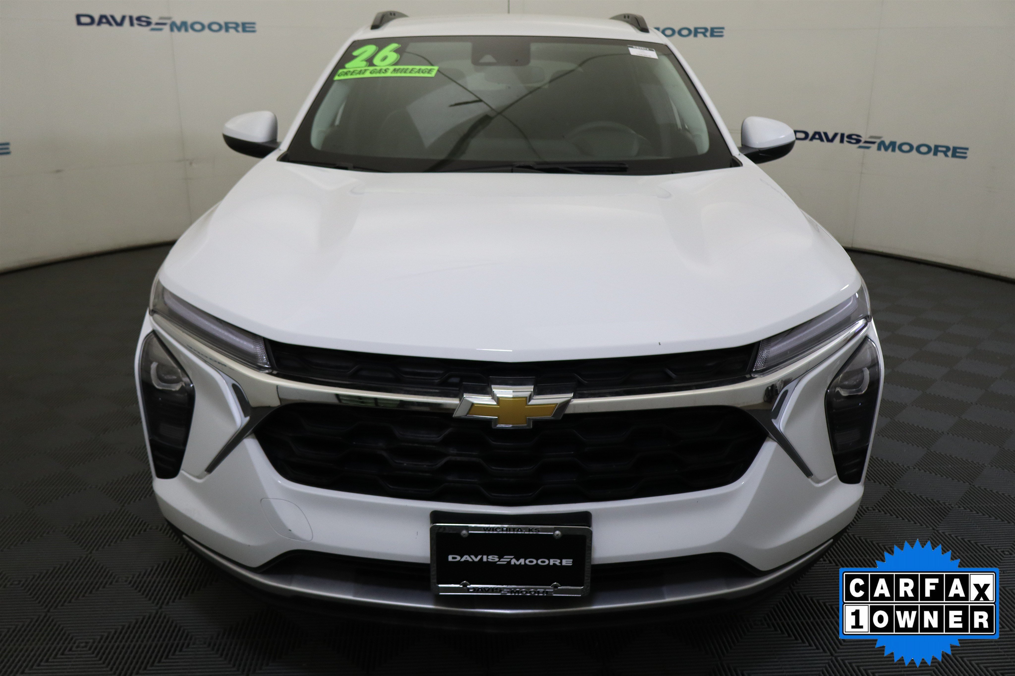 Used 2026 Chevrolet Trax LT FWD image 14