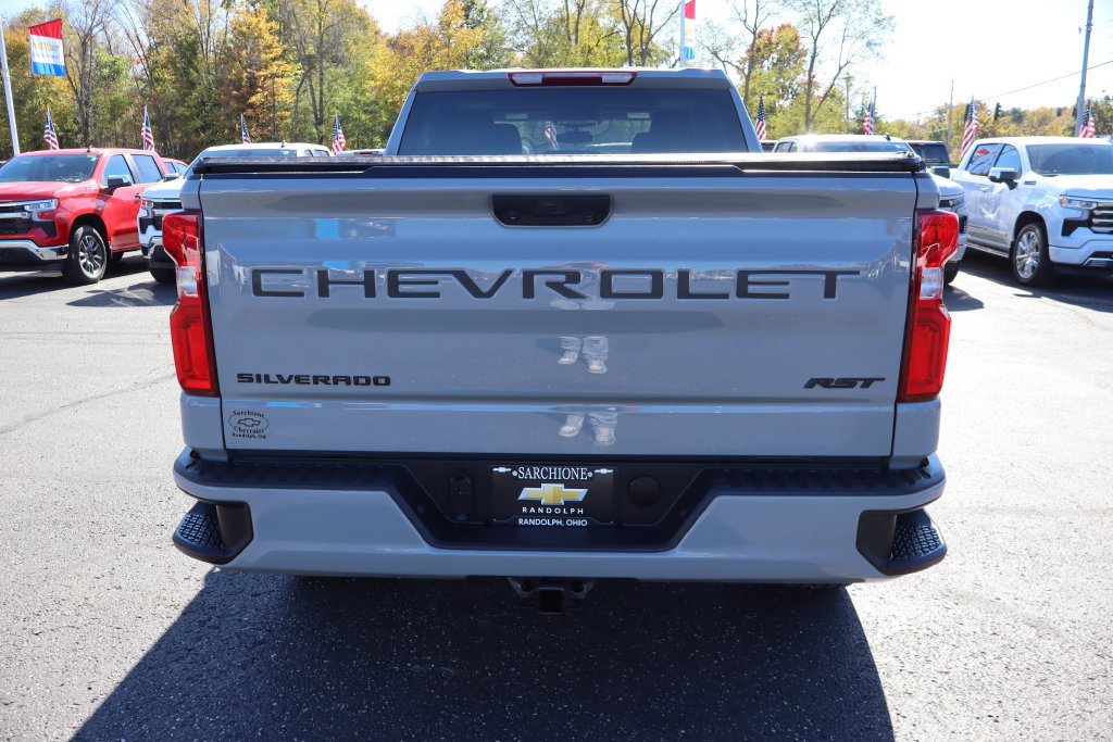 Used 2024 Chevrolet Silverado 1500 RST w/ LPO, Liner Protection Package AWD/4WD image 28