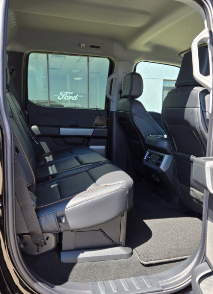 New 2025 Ford F350 Lariat image 17