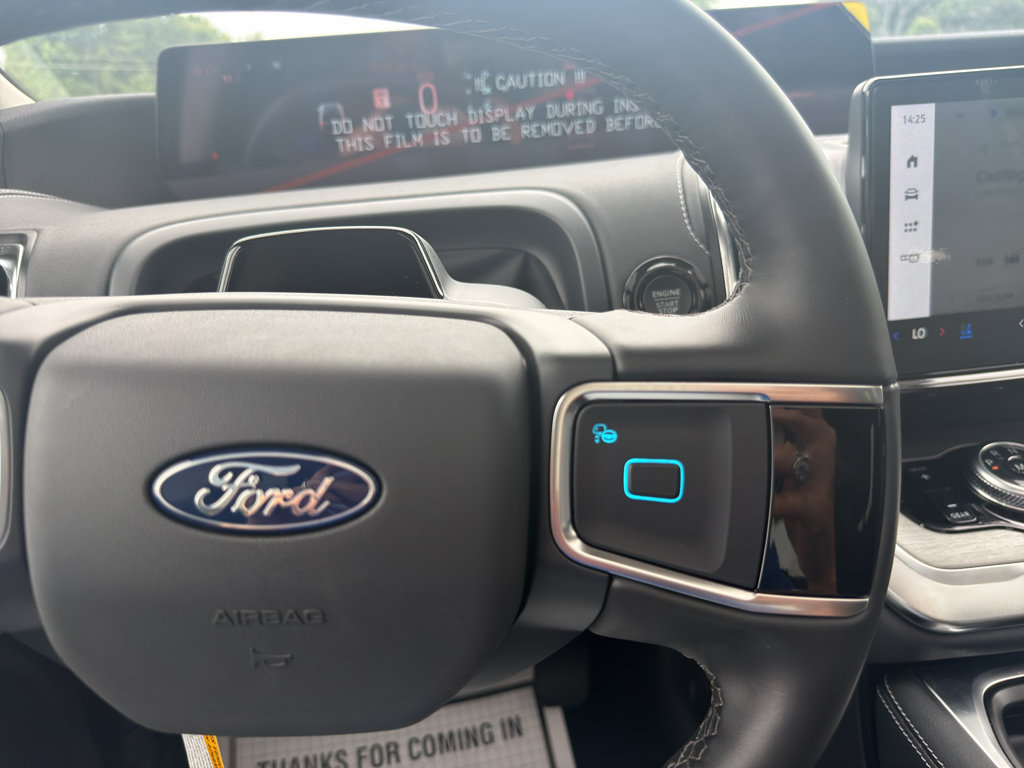 New 2026 Ford Expedition Platinum w/ Driver's Package AWD/4WD image 36