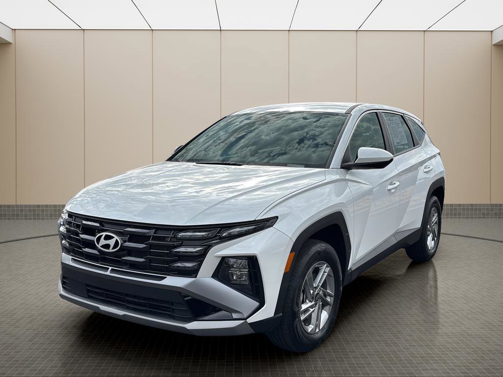 Certified 2025 Hyundai Tucson SE video 1