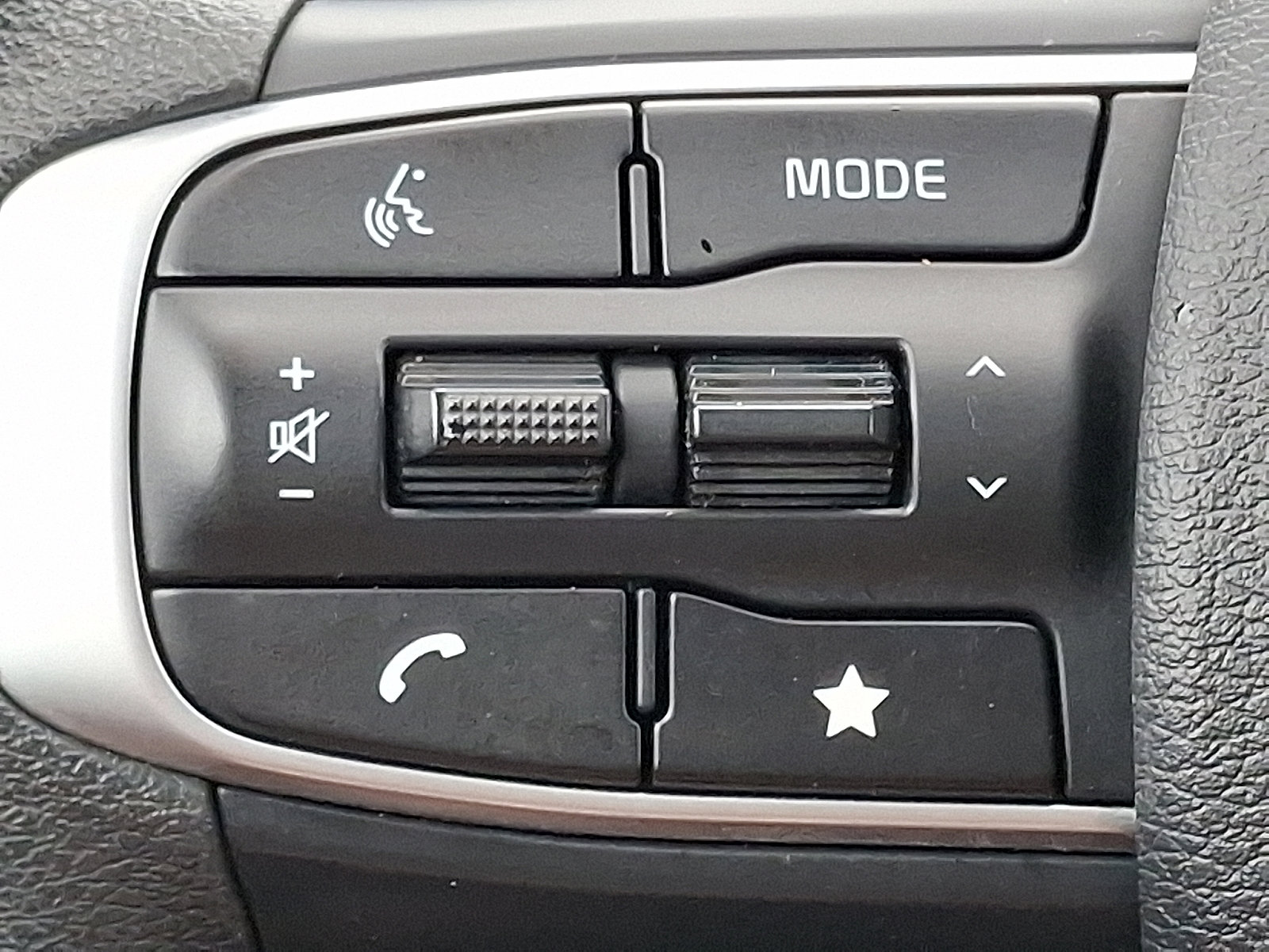 Used 2023 Kia Sportage LX image 21