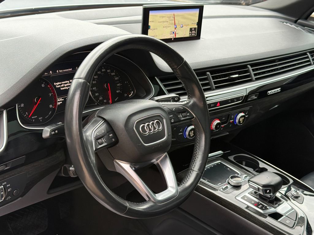 Used 2019 Audi Q7 3.0T Premium w/ Convenience Package AWD/4WD image 25