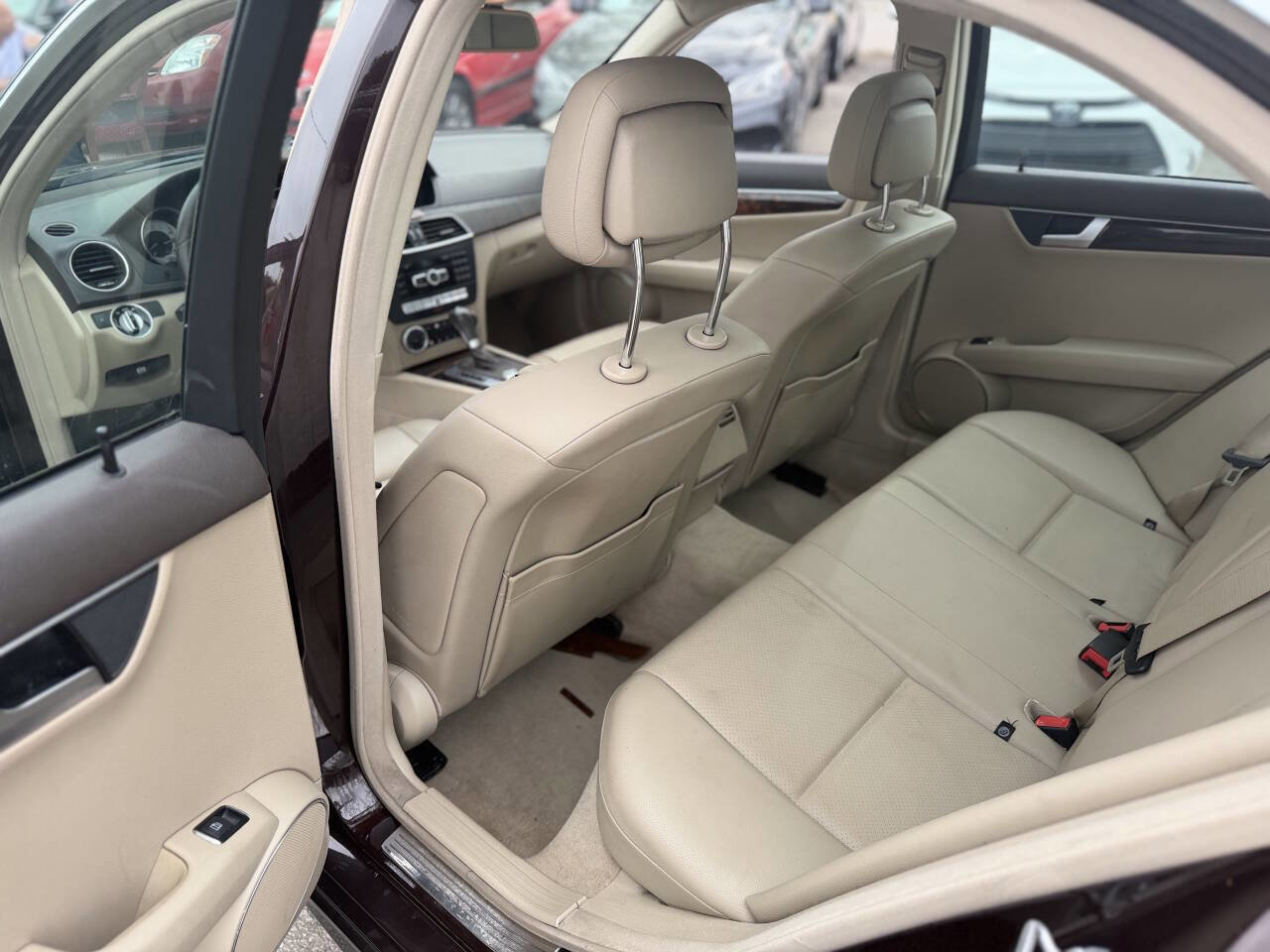 Used 2012 Mercedes-Benz C 300 4MATIC Sedan image 20