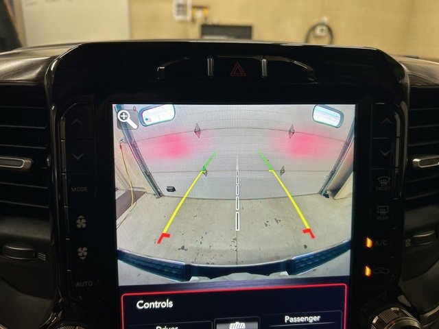 Used 2020 RAM 1500 Laramie image 12