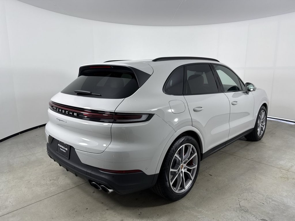 New 2026 Porsche Cayenne S AWD/4WD image 7