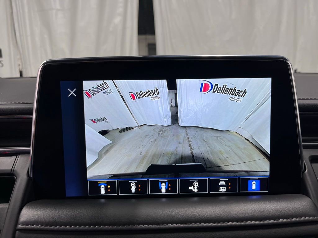 Used 2022 Chevrolet Tahoe LT w/ LT Signature Package AWD/4WD image 18