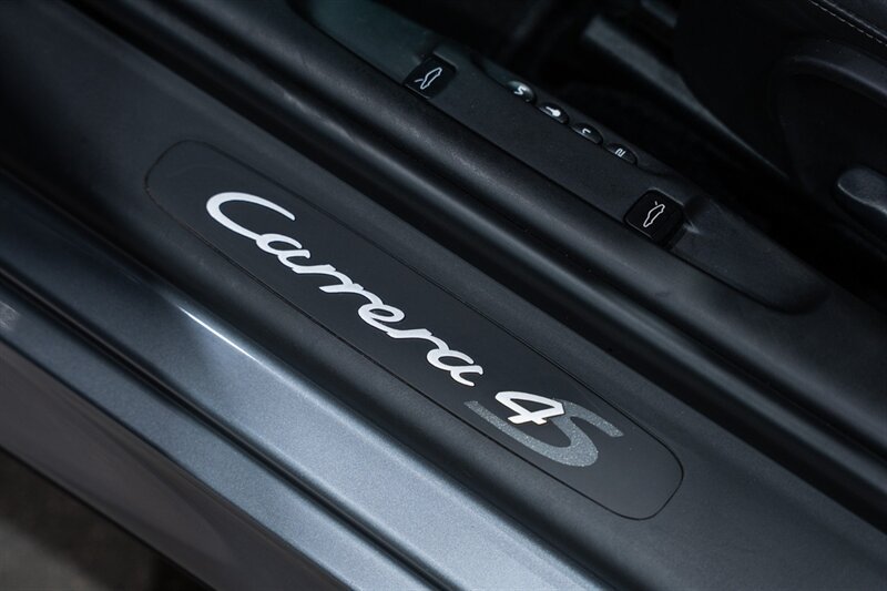 Used 2004 Porsche 911 Carrera 4S AWD/4WD image 60