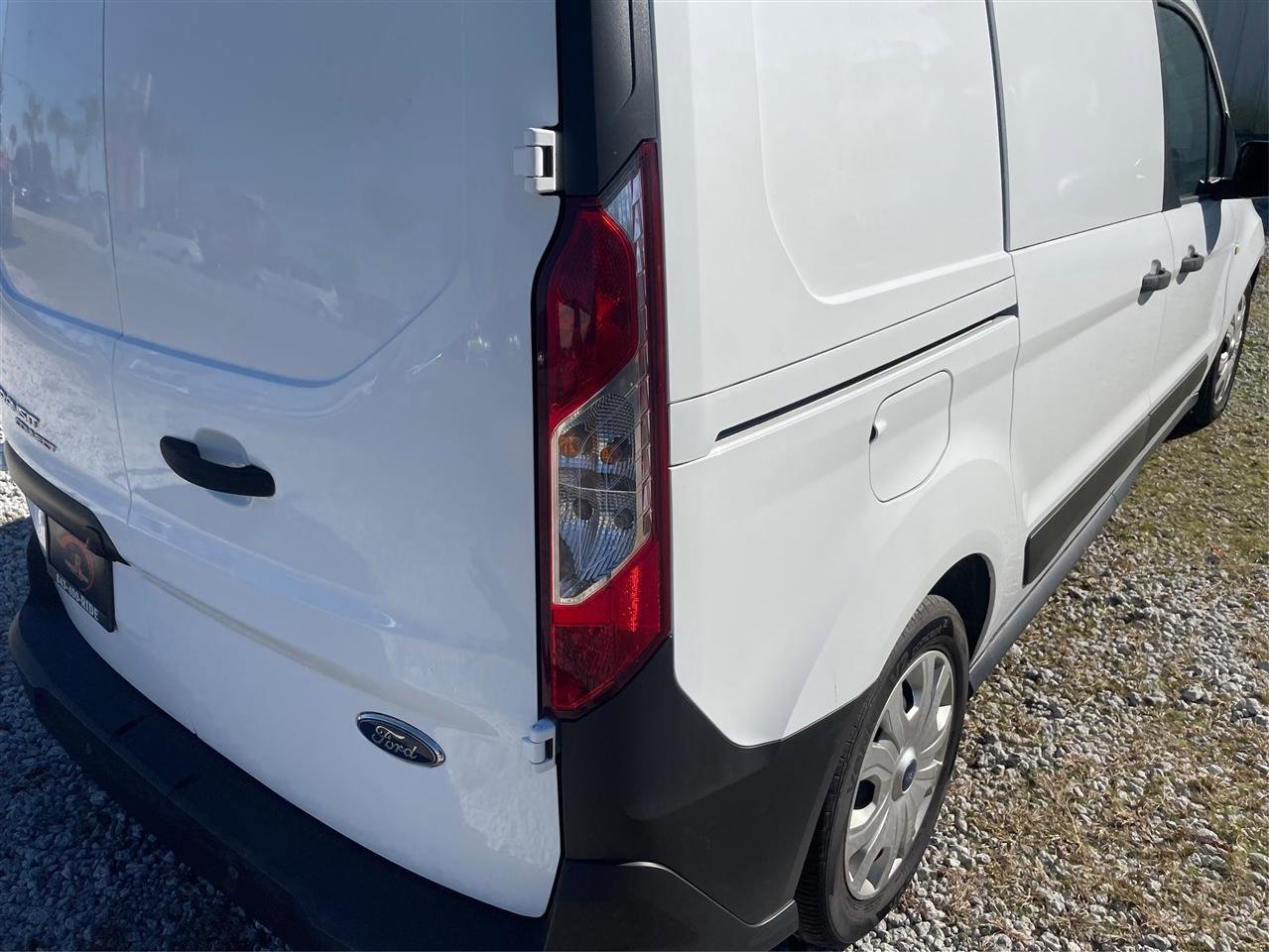 Used 2020 Ford Transit Connect XL image 38