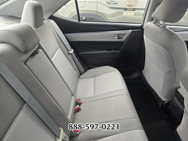 Used 2016 Toyota Corolla LE FWD image 7