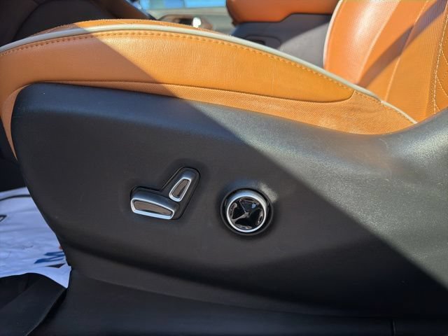 Used 2022 Chrysler Pacifica Pinnacle FWD image 16