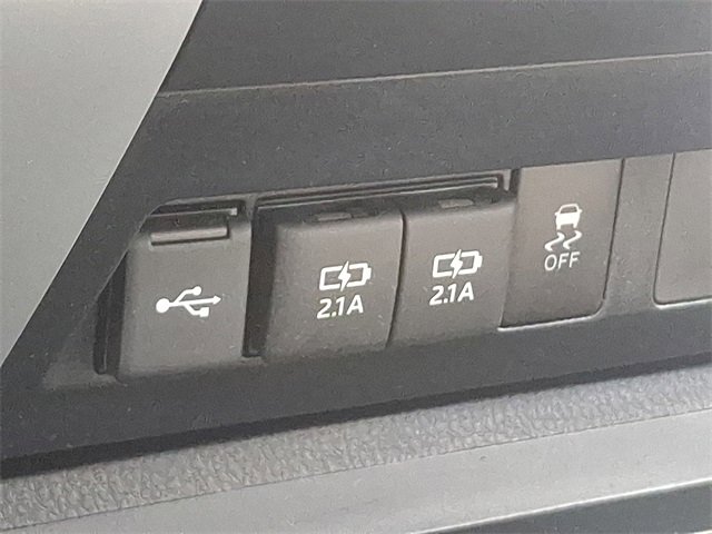 Used 2020 Toyota Tundra SR5 image 22