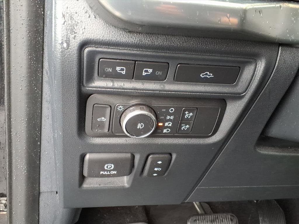 Used 2021 Ford F150 Lariat w/ Equipment Group 502A High image 27