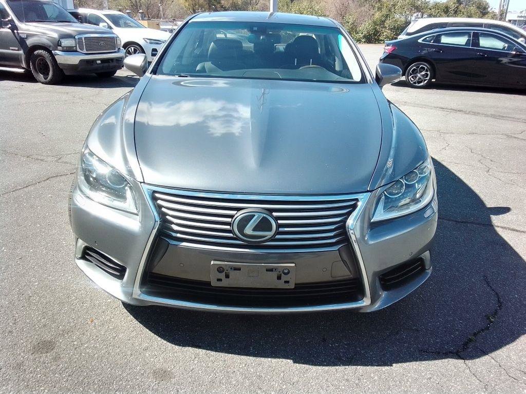 Used 2015 Lexus LS 460 Luxury Sedan w/ Comfort Package image 3