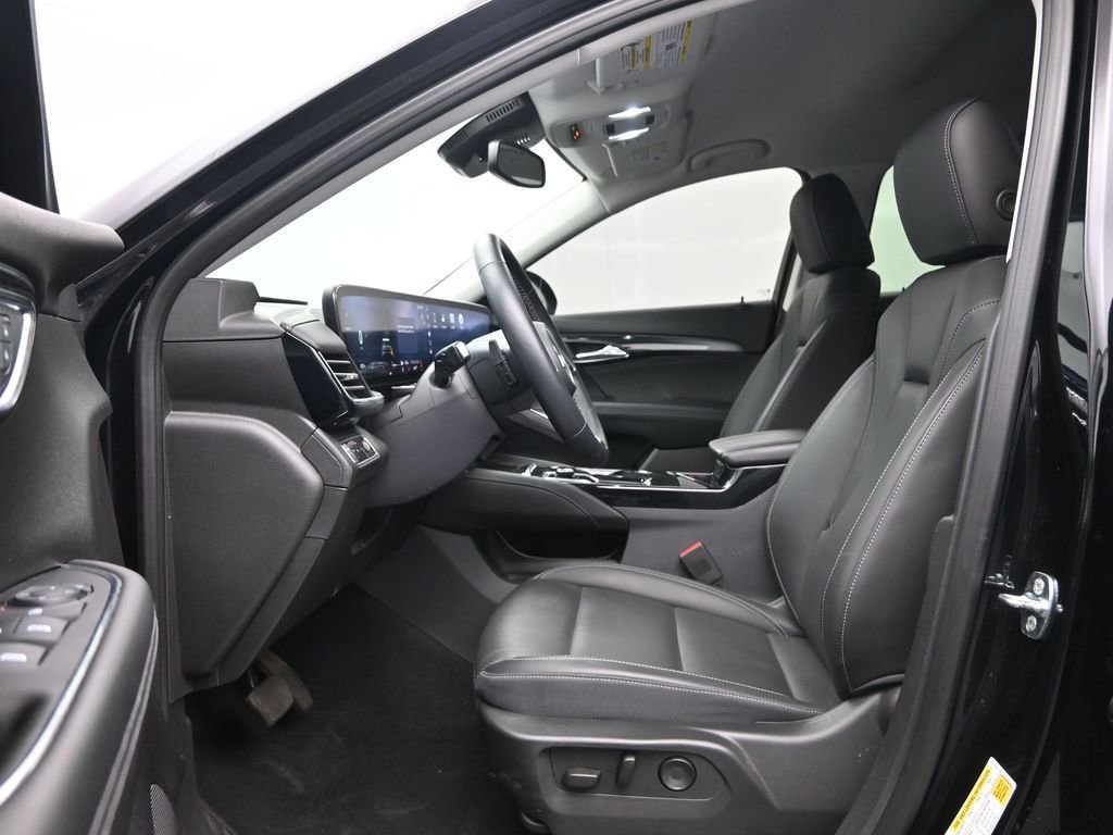 Used 2024 Buick Envision Preferred image 24
