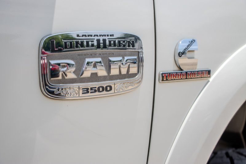 Used 2017 RAM 3500 Laramie Longhorn AWD/4WD image 15