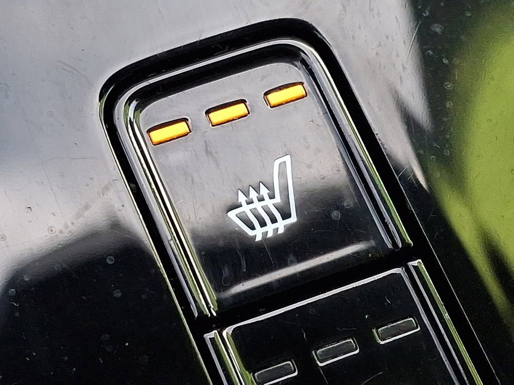 Certified 2024 Kia Niro SX Touring image 25