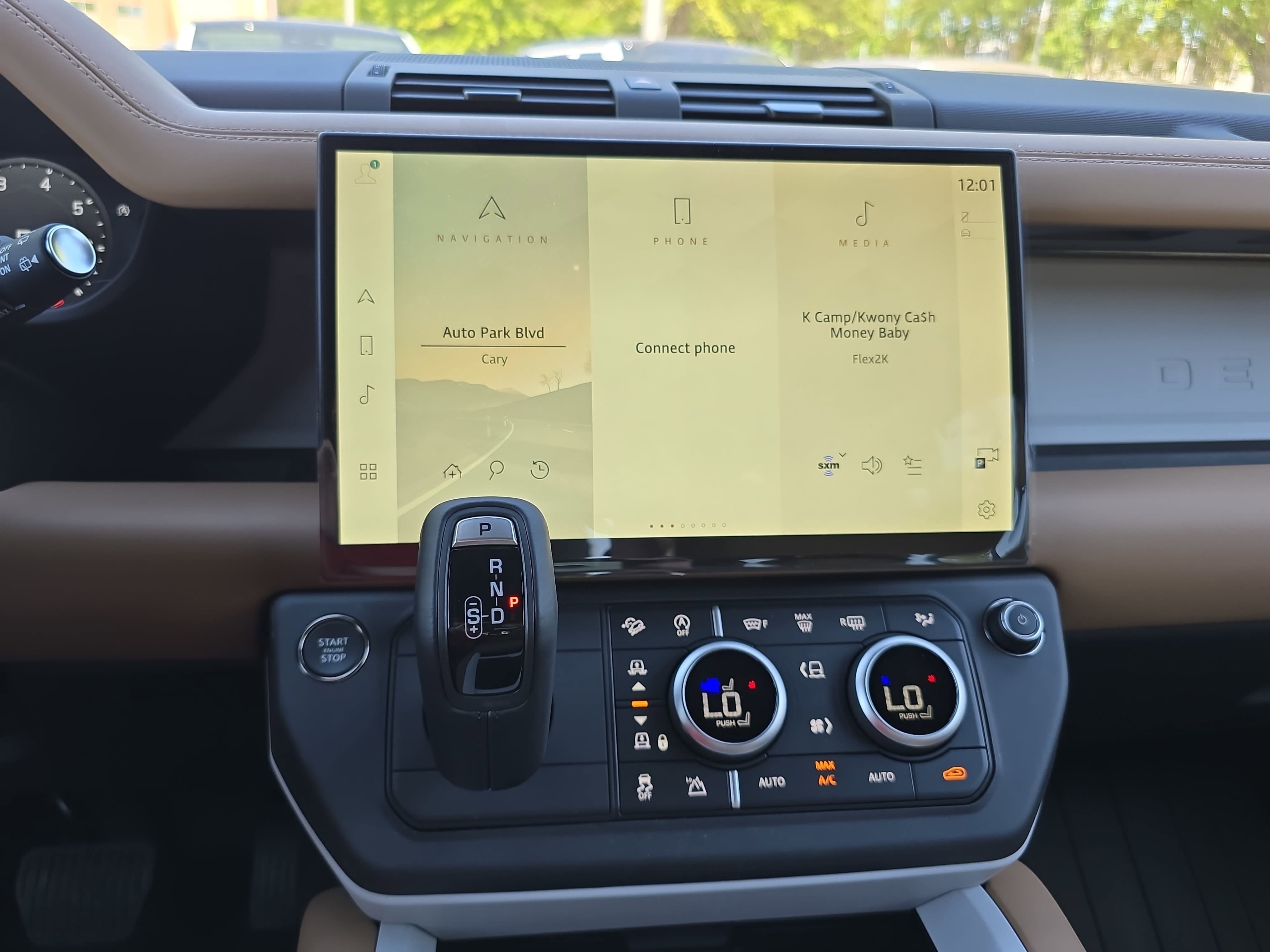 New 2026 Land Rover Defender 110 S AWD/4WD image 19