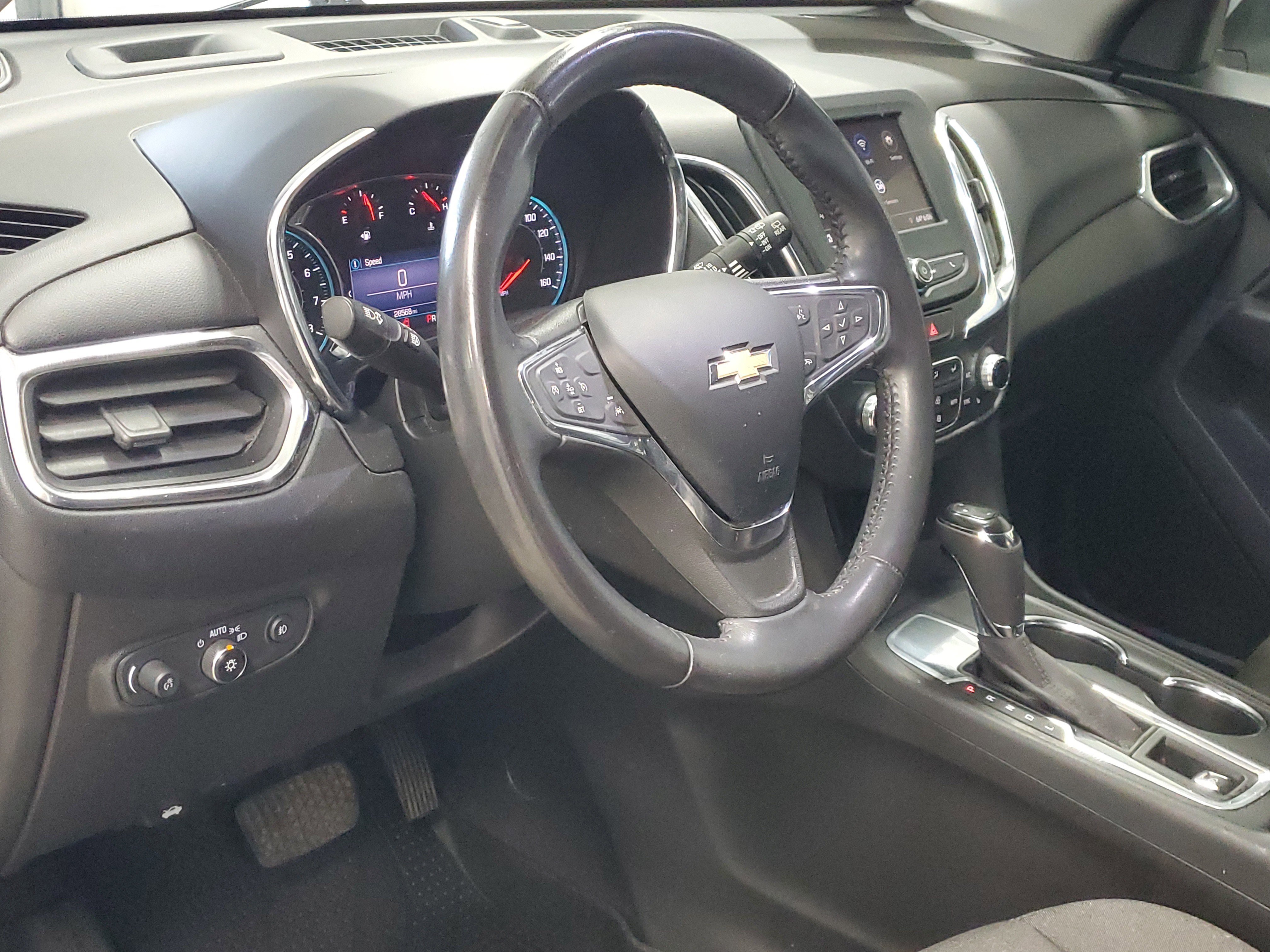 Used 2021 Chevrolet Equinox LT FWD image 17
