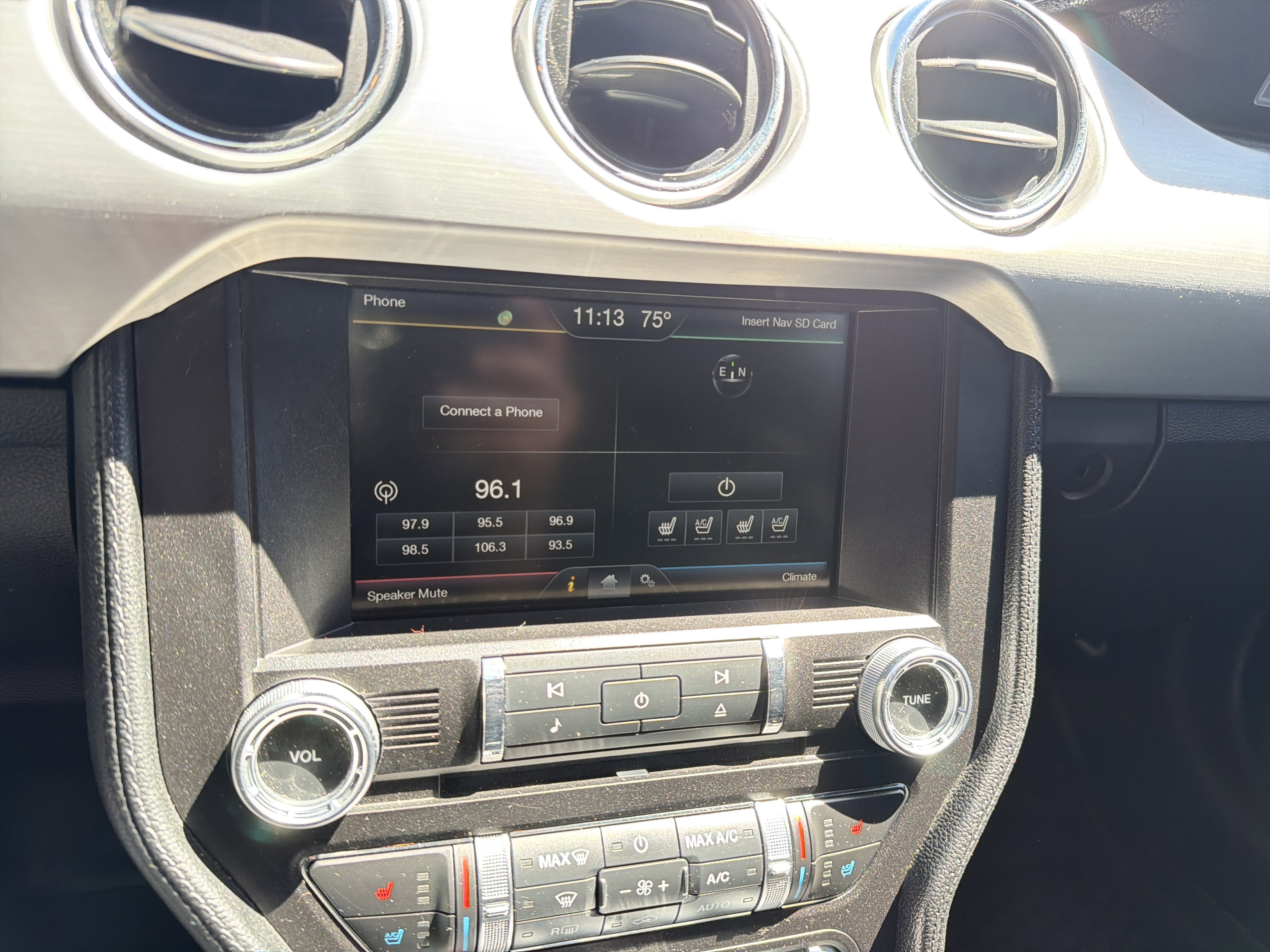 Used 2015 Ford Mustang GT Premium w/ Equipment Group 401A RWD image 23