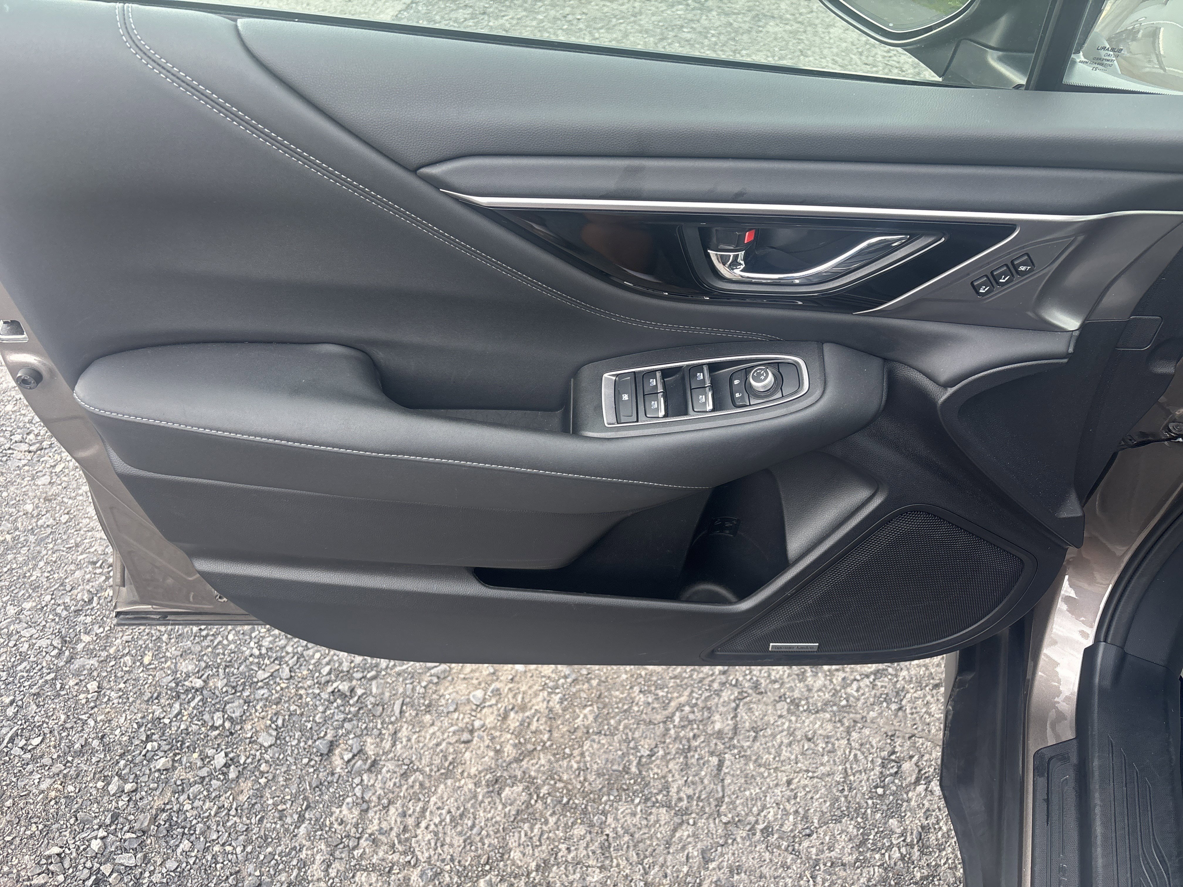 Used 2024 Subaru Outback Limited image 15