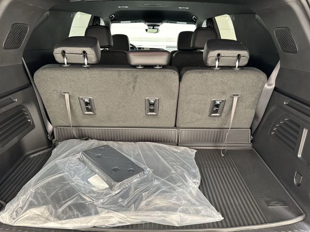 New 2026 Chevrolet Traverse Z71 w/ Driver Confidence Package AWD/4WD image 26