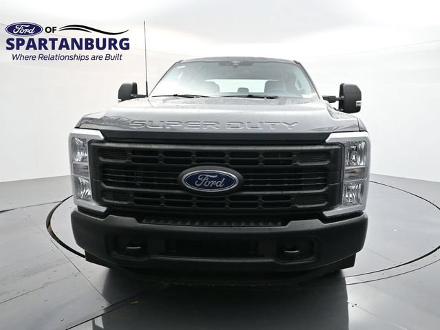 Used 2026 Ford F250 XL RWD image 2