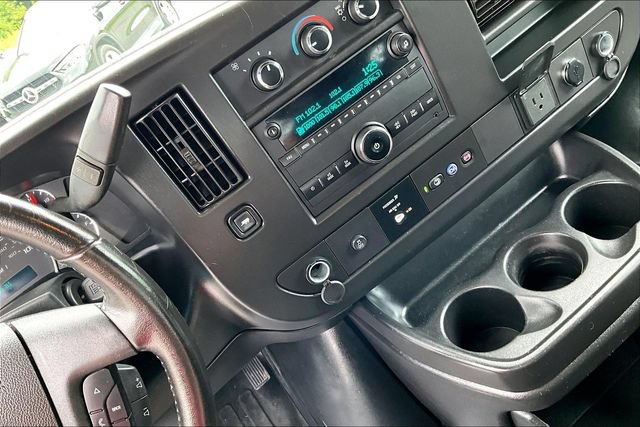 Used 2021 GMC Savana 2500 w/ Enhanced Convenience Package RWD image 18