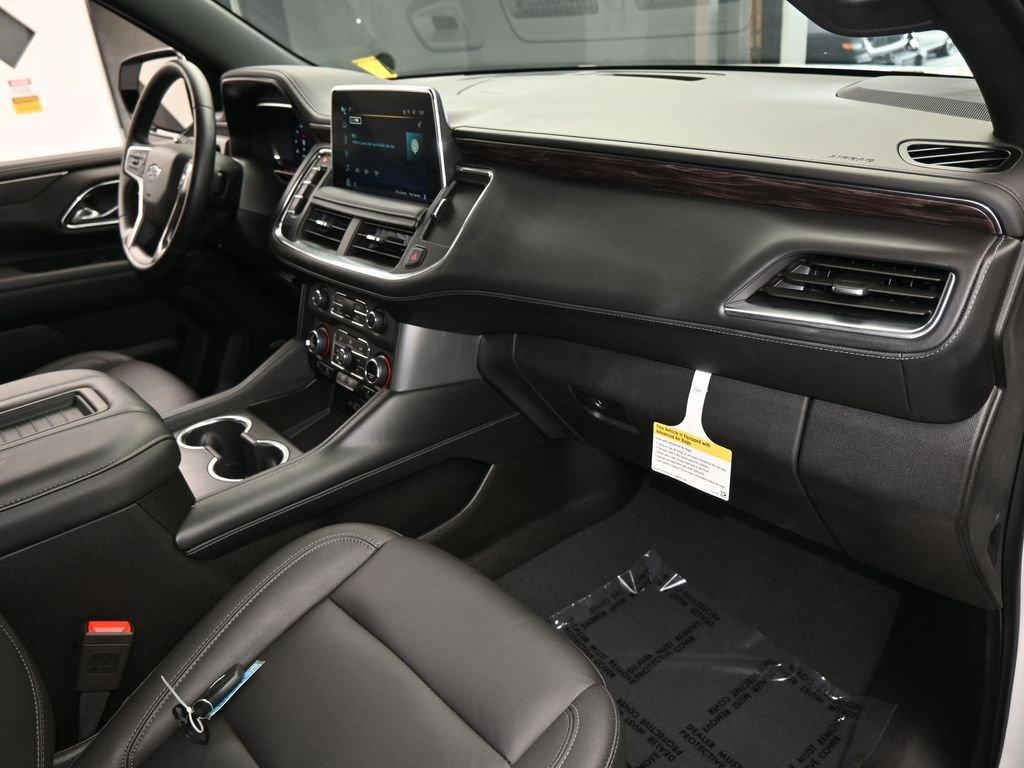 Used 2024 Chevrolet Suburban Z71 image 49