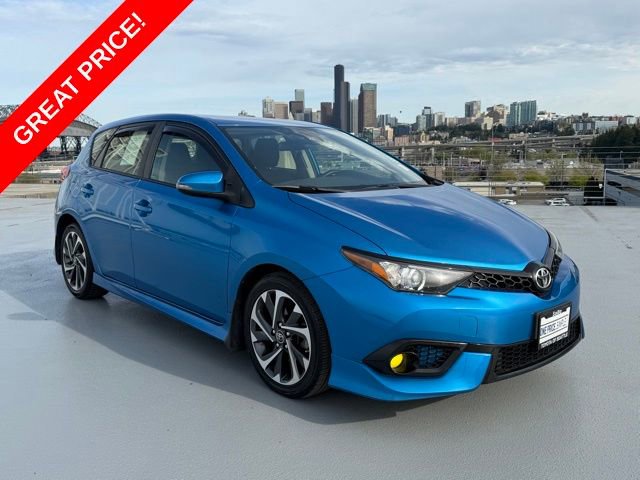 Used 2018 Toyota Corolla iM image 1