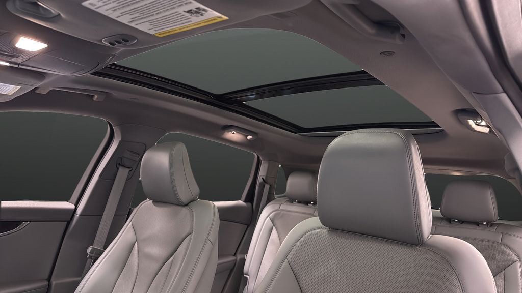 Used 2023 Lincoln Nautilus Reserve AWD/4WD image 12
