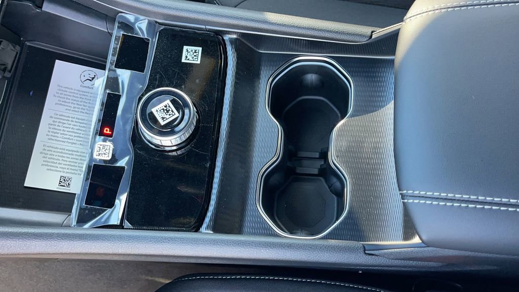 New 2024 Jeep Grand Cherokee L Laredo w/ Luxury Tech Group I image 22