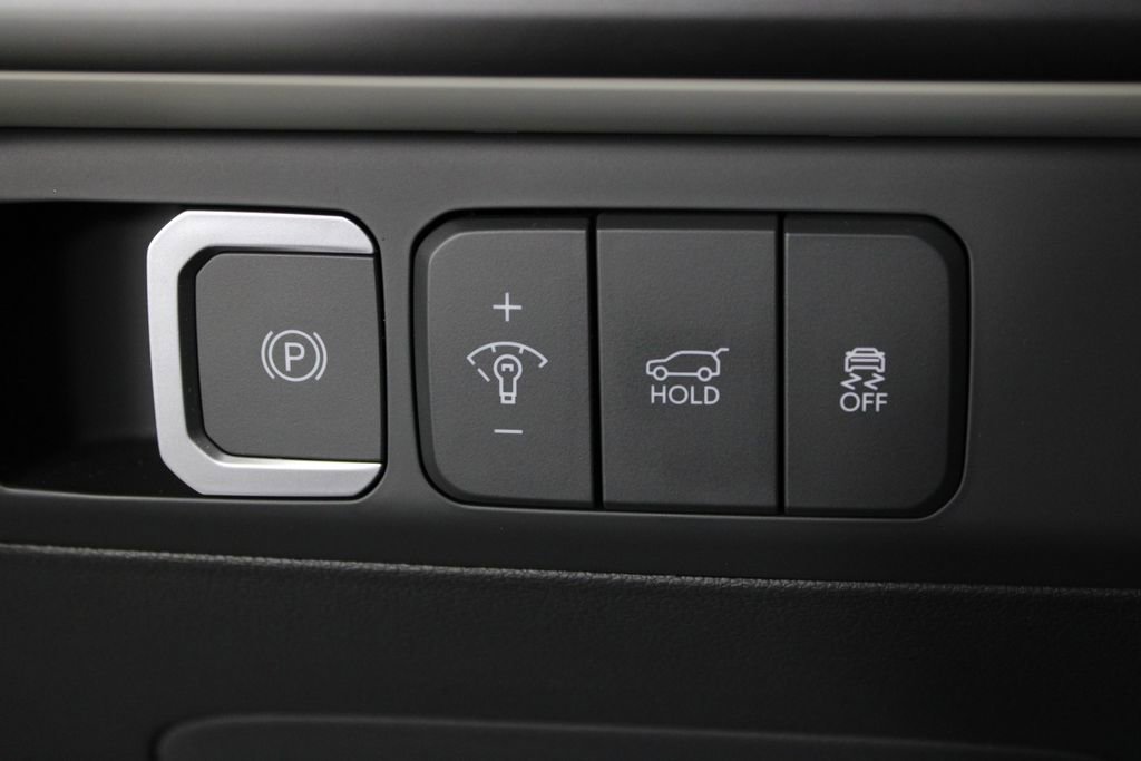 Certified 2026 Hyundai Santa Fe SE image 24