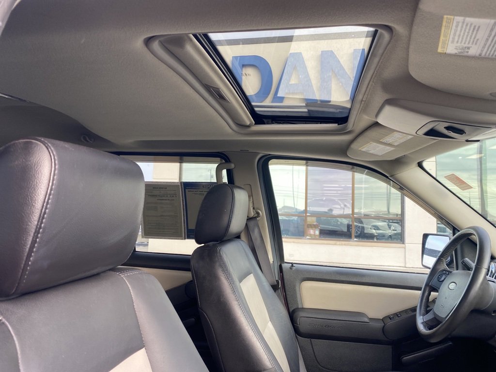 Used 2007 Ford Explorer Sport Trac Limited image 20