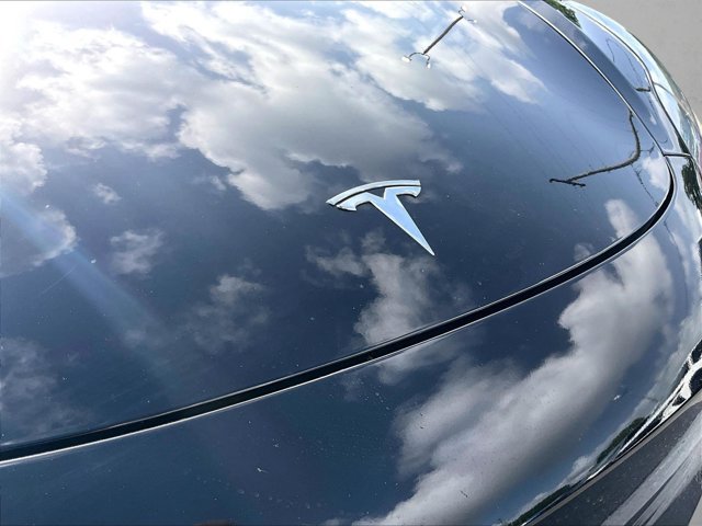 Used 2021 Tesla Model 3 Long Range AWD/4WD image 30