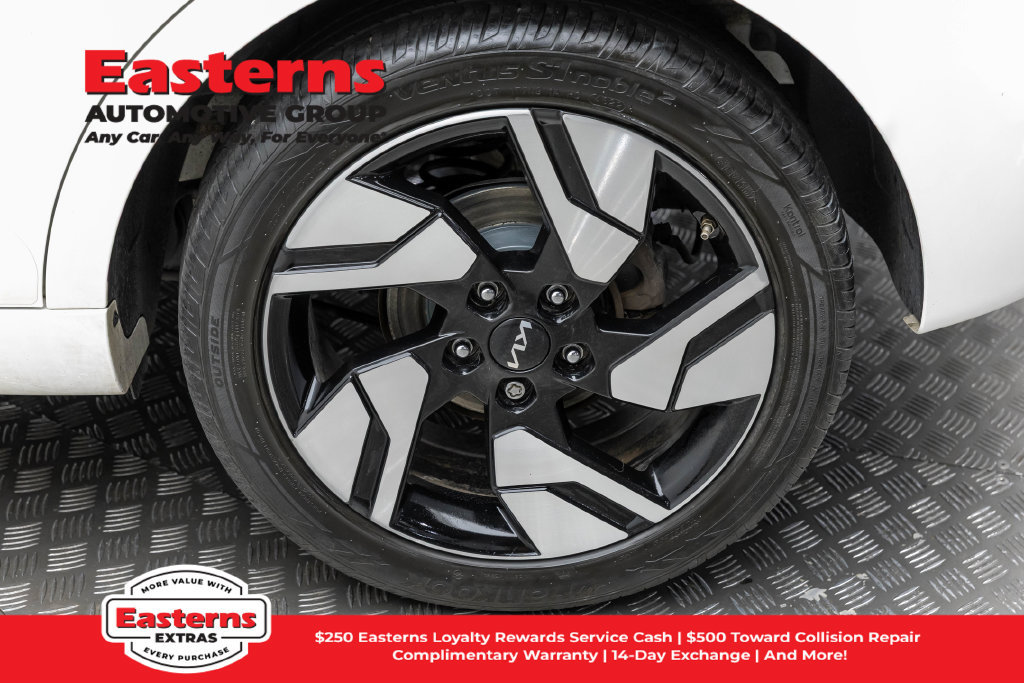 Used 2023 Kia Soul GT-Line FWD image 9