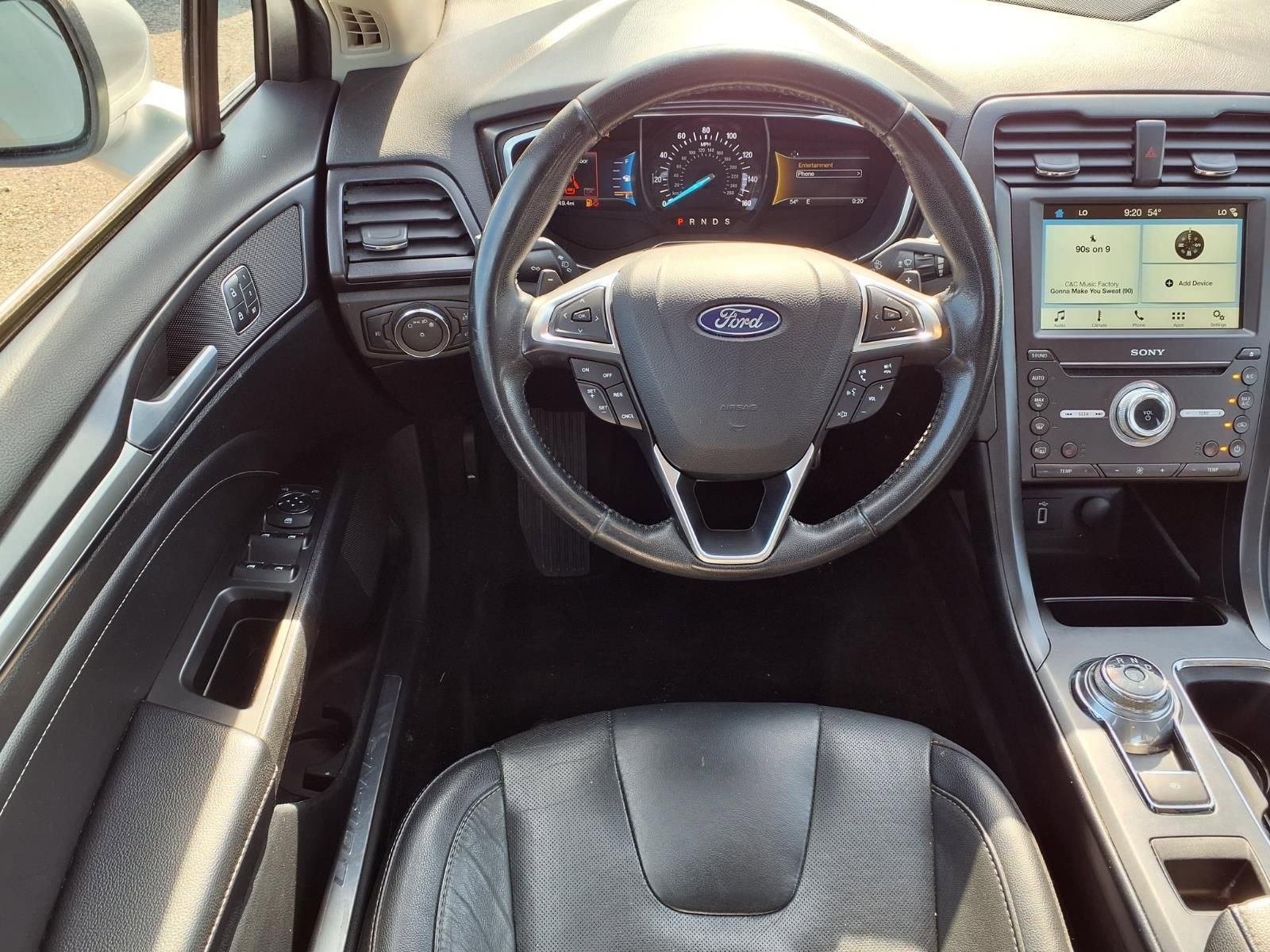 Used 2018 Ford Fusion Titanium AWD/4WD image 13