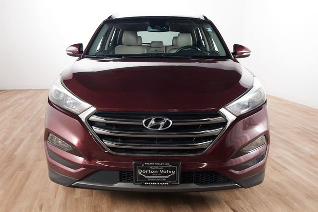 Used 2016 Hyundai Tucson Limited w/ Option Group 03 AWD/4WD image 2