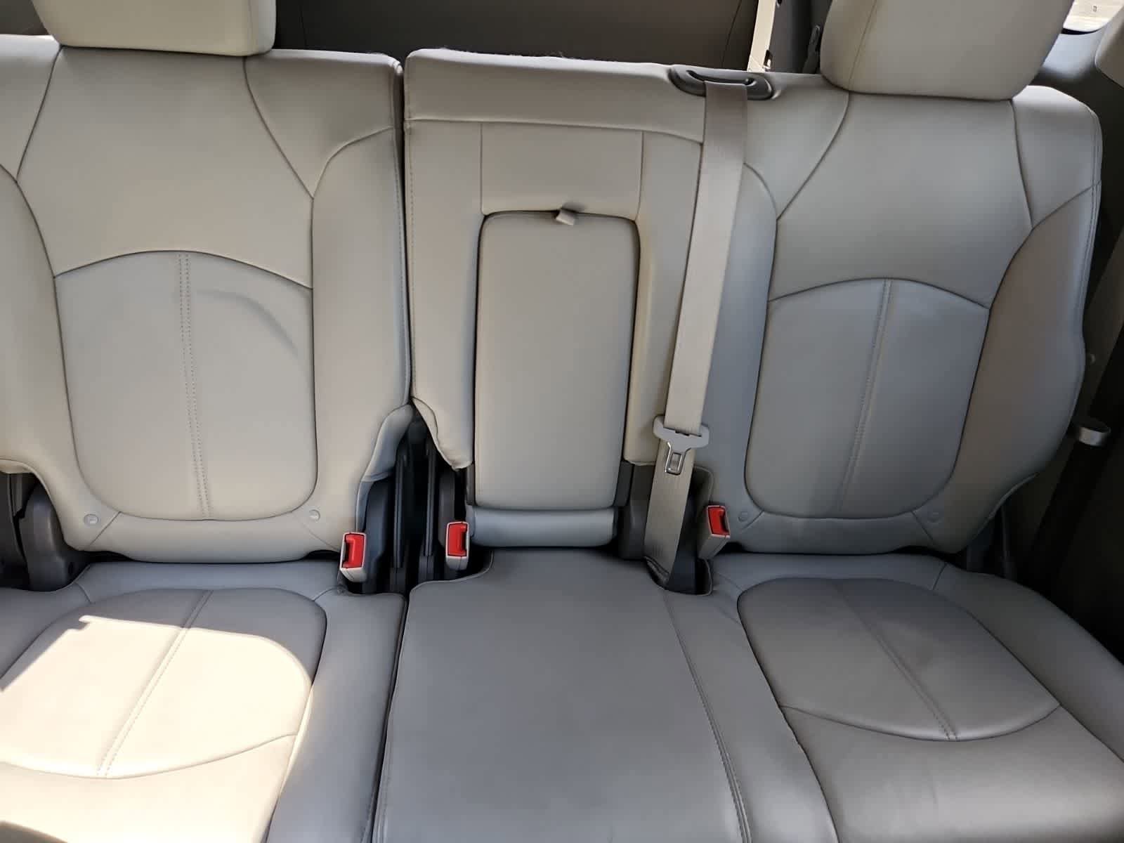 Used 2014 GMC Acadia SLT FWD image 20