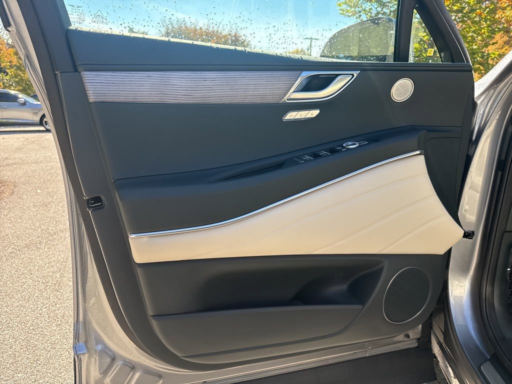 New 2026 Genesis GV80 2.5T Select image 12