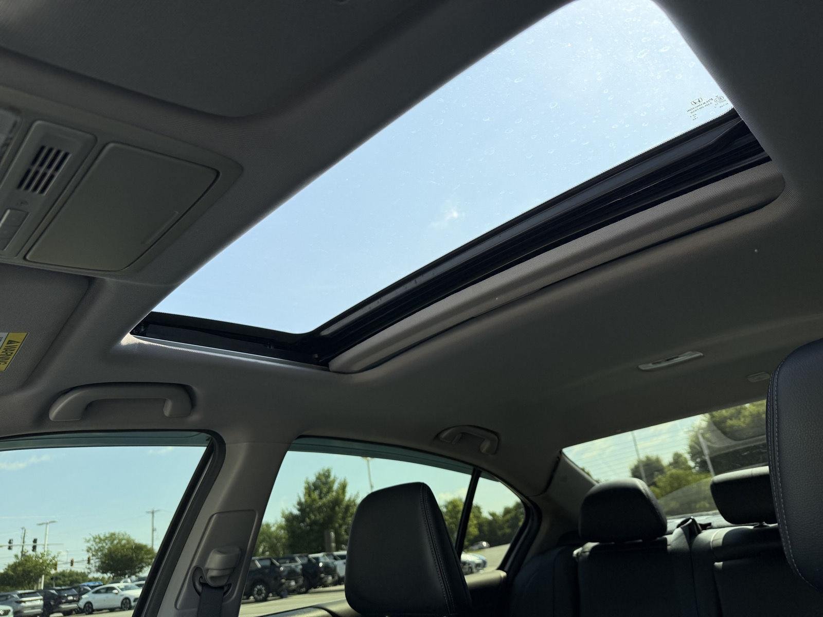 Used 2017 Honda Accord Touring image 26