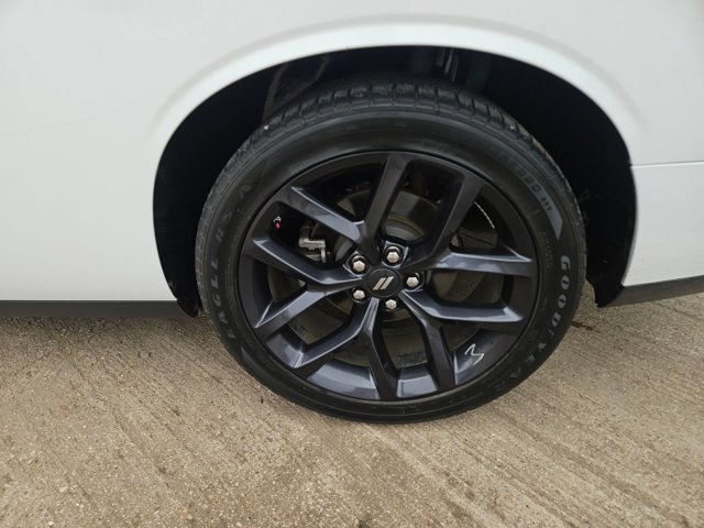 Used 2022 Dodge Challenger R/T w/ Blacktop Package RWD image 9