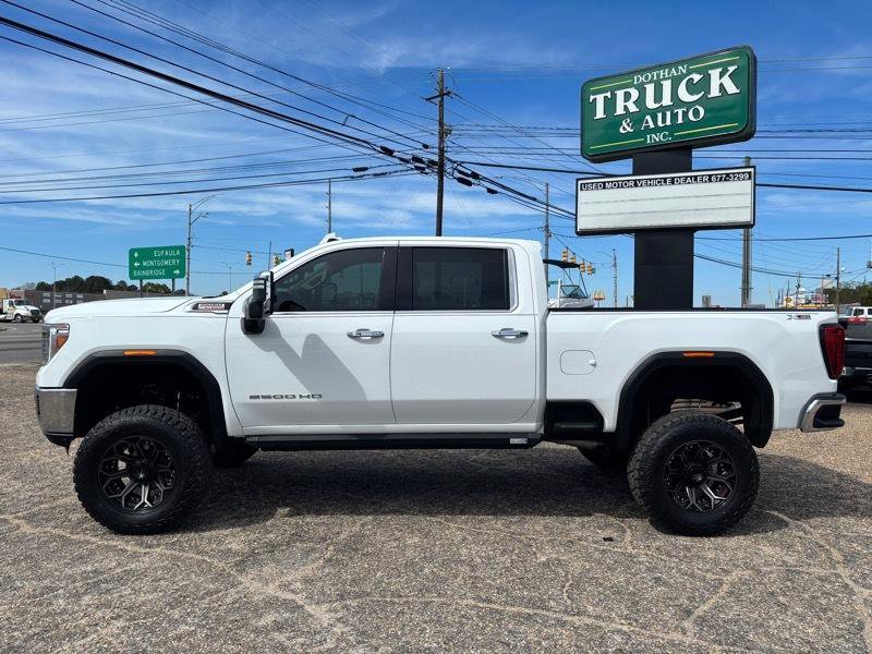 Used 2023 GMC Sierra 2500 SLT image 2
