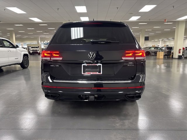 Used 2023 Volkswagen Atlas SEL R-Line image 6